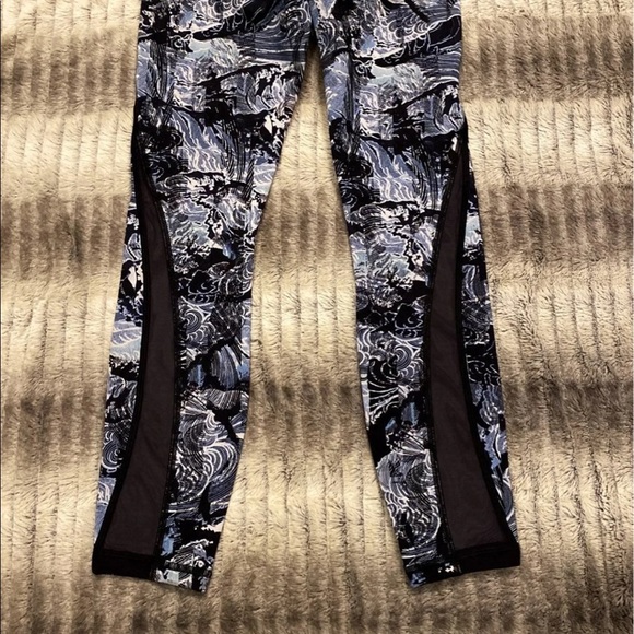 Lululemon Train Times Pant 25” - Picture 9 of 10